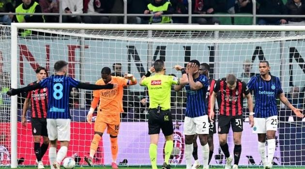 AC Milan hạ Inter 1-0: Mike Maignan và 'kép phụ' Estupinan rực sáng tại San Siro
