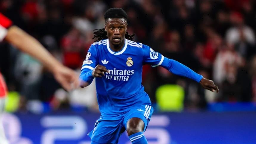 Man Utd trước lựa chọn khó khăn: Eduardo Camavinga hay Declan Rice 2.0 Mateus Fernandes?