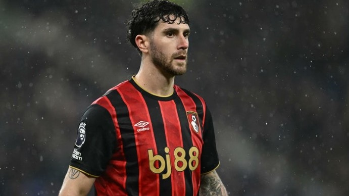 Man Utd nhắm Marcos Senesi: Nước đi chiến lược gia cố hàng thủ theo dạng chuyển nhượng tự do