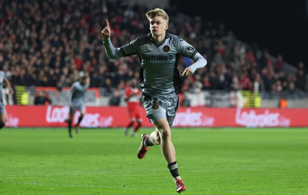 Manchester United xây chắc vị trí top 3, quyết tâm chiêu mộ thần đồng Nathan De Cat