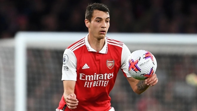 Arsenal và nỗi lo bán hớ: Bài học đắt giá từ thương vụ Jakub Kiwior