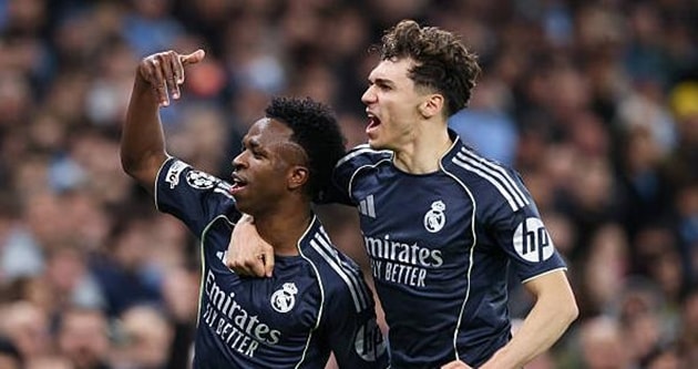 Real Madrid hạ gục Man City 2-1: Tấm thẻ đỏ nghiệt ngã của Bernardo Silva