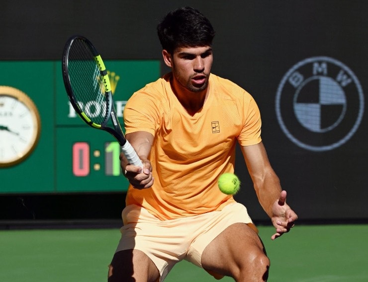 Carlos Alcaraz thị uy sức mạnh trước Joao Fonseca tại Miami Open