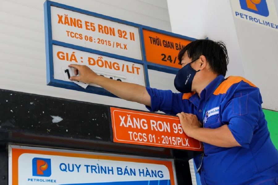 Chính phủ quy định điều chỉnh giá xăng dầu ngay khi giá cơ sở tăng từ 15% trở lên