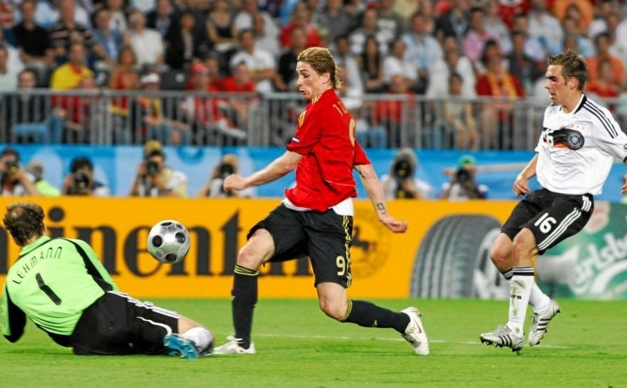 Fernando Torres và nhát kiếm xé toạc lịch sử bóng đá Tây Ban Nha tại EURO 2008