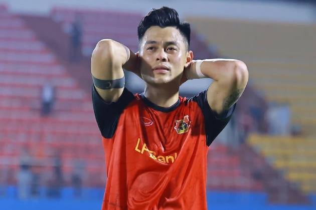 HLV Vũ Tiến Thành ngạc nhiên khi Đức Chiến bị gạch tên khỏi Đội tuyển Việt Nam