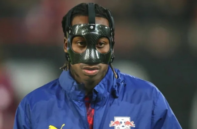 Liverpool tìm người kế vị Mohamed Salah: Từ 'thần đồng' Diomande đến siêu sao Michael Olise