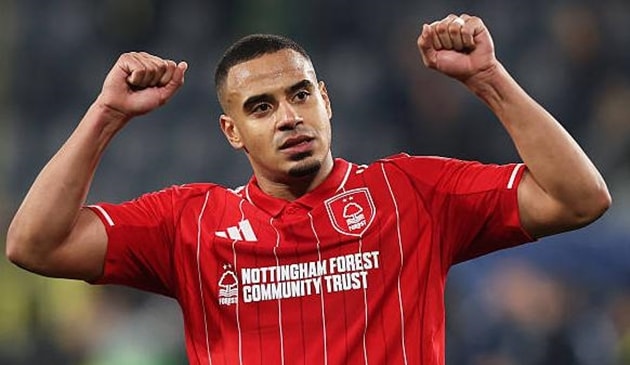 Liverpool chi 92 triệu euro tìm người thay Van Dijk, MU sẵn sàng bom tấn 130 triệu euro