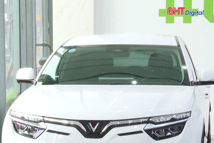 Vingroup gia hạn hỗ trợ đổi xe xăng sang xe điện đến hết ngày 30/4