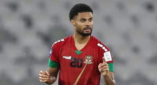 Kyle Kelly: Tuyển thủ quốc gia ghi siêu phẩm nhưng chưa từng ra sân cho Liverpool