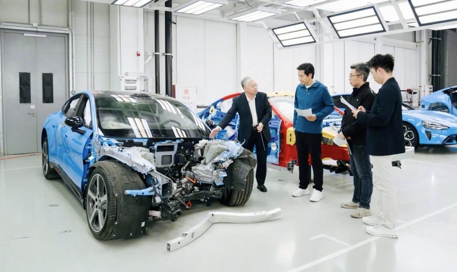 CEO Xiaomi livestream mổ xẻ SU7 Pro: Minh chứng chất lượng thép cường độ cao 2.200 MPa