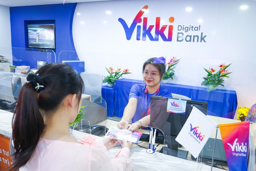 Lãi suất huy động vượt mốc 9,3%/năm: Dấu hiệu chạm đỉnh chu kỳ tăng