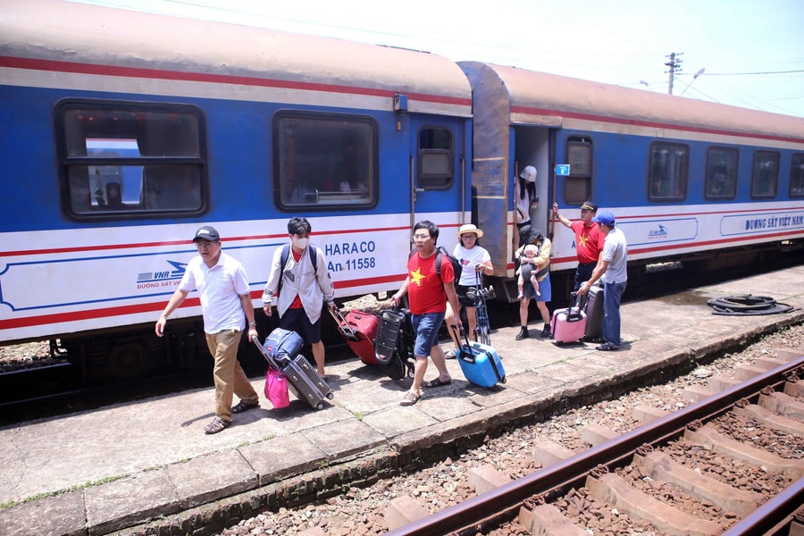 Đường sắt tăng chuyến dịp 30/4-1/5