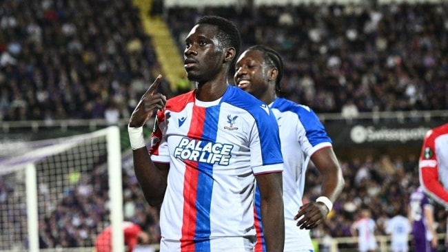 Crystal Palace vào bán kết Conference League dù thất thủ 1-2 tại Artemio Franchi