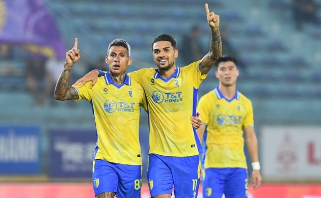 Hà Nội FC thắng ngược Becamex TP.HCM 4-2: Hai Long và sự bùng nổ của cặp bài trùng mới