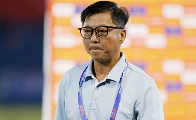 HLV Lê Huỳnh Đức lý giải nguyên nhân CA TP.HCM sa sút sau 3 trận thua đậm liên tiếp