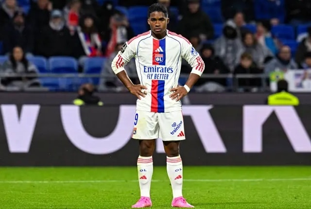 Sự tiến hóa của Endrick tại Lyon: Từ số 9 đến mũi khoan cánh phải lợi hại của Real Madrid