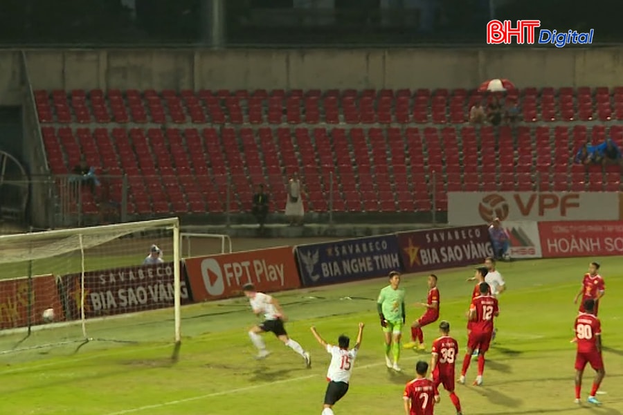 Hồng Lĩnh Hà Tĩnh thua tiếc nuối Công an TP Hồ Chí Minh