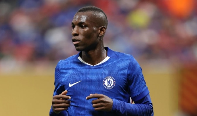Nicolas Jackson rời Bayern Munich: Bài toán 65 triệu euro và tương lai bất định tại Chelsea
