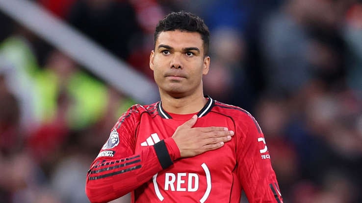 Casemiro và nghệ thuật dùng trí tuệ chiến thắng thời gian của những huyền thoại bóng đá