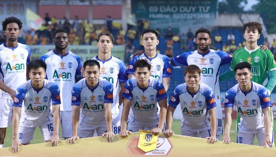 SLNA đối đầu HAGL tại V-League 2025/26: Bài toán sinh tồn tại chảo lửa Vinh