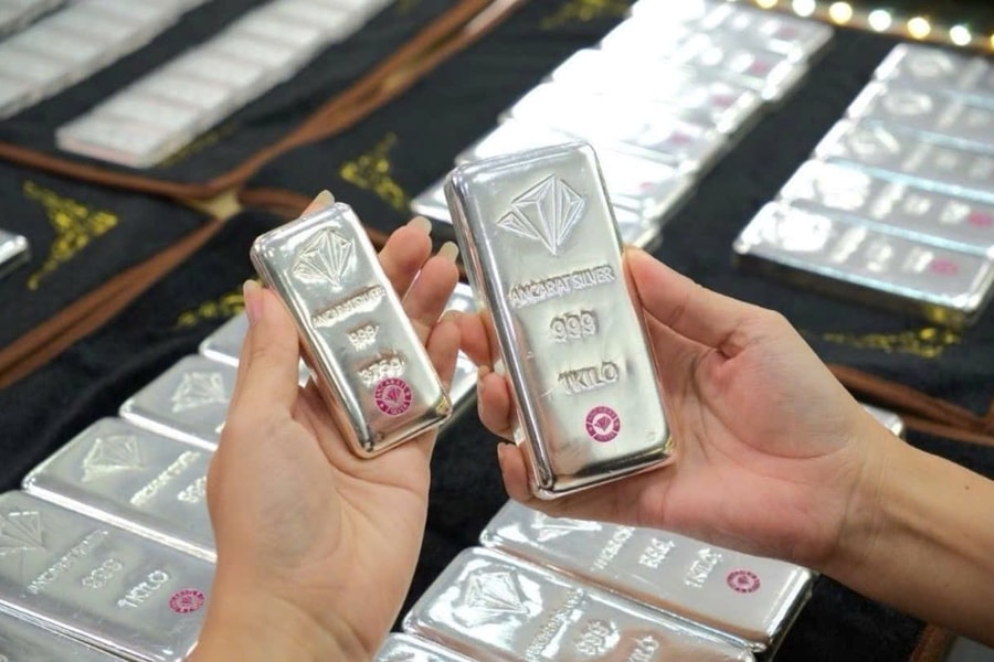 Giá bạc hôm nay 6/5: Bạc thế giới phục hồi 2,85%