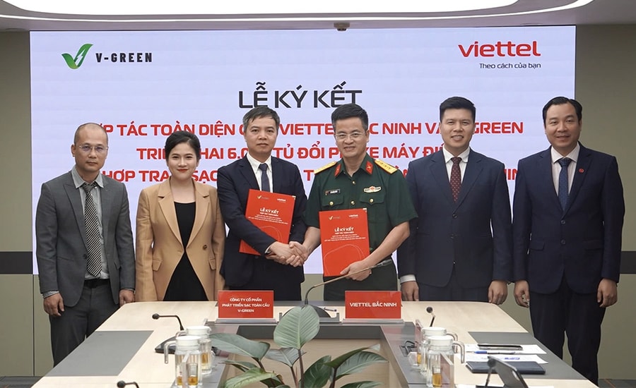Viettel và V-Green hợp tác lắp đặt 6.000 tủ đổi pin xe máy điện tại tỉnh Bắc Ninh