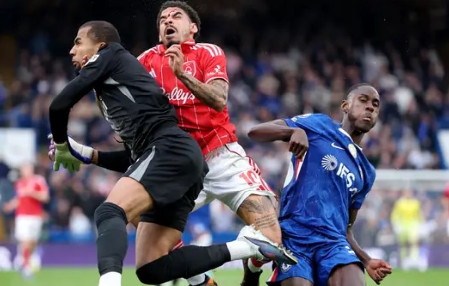 Chelsea khủng hoảng nhân sự trầm trọng trước chuyến làm khách tại Anfield