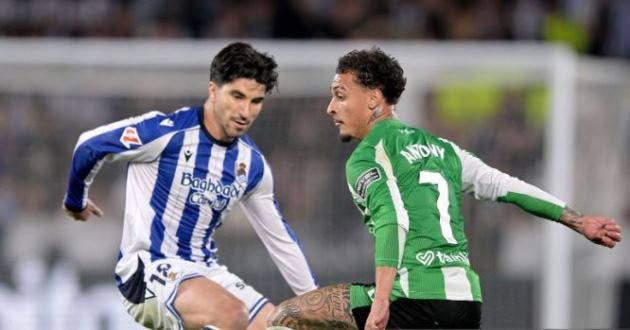 Real Sociedad cầm hòa Real Betis 2-2: Màn ngược dòng kịch tính tại Anoeta