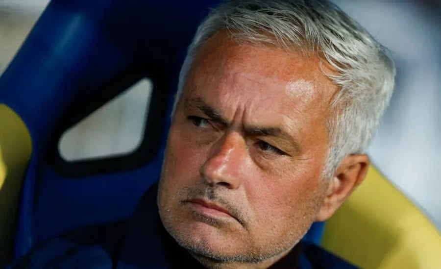 Jose Mourinho lập kỷ lục bất bại tại Benfica nhưng cay đắng trắng tay