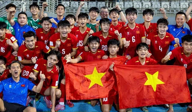 Cơn địa chấn U17 Việt Nam: Người hâm mộ Thái Lan yêu cầu FAT ngừng đổ lỗi và học tập đại kình địch