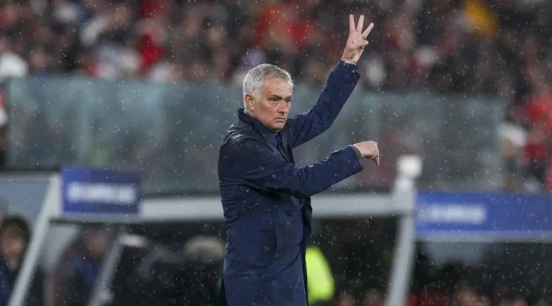 Jose Mourinho và kỷ luật thép tại Real Madrid: Mbappe hay Vinicius đều không phải ngoại lệ