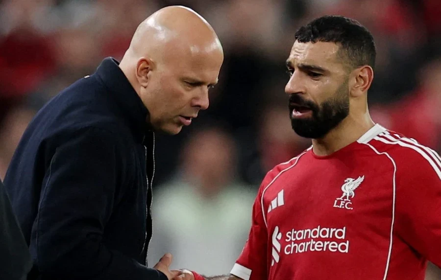Arne Slot và bài toán quyền uy tại Liverpool: Vì sao nên gạch tên Mohamed Salah?