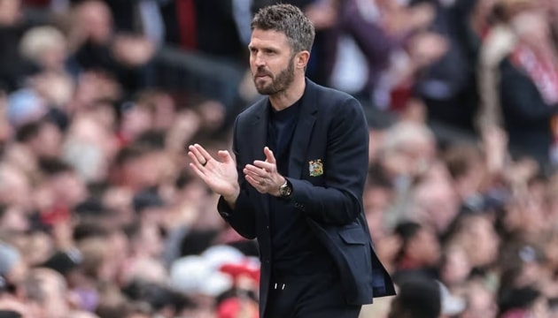 Kế hoạch tái thiết hàng thủ của Michael Carrick tại Man United: Săn Bremer và thanh lý Mazraoui