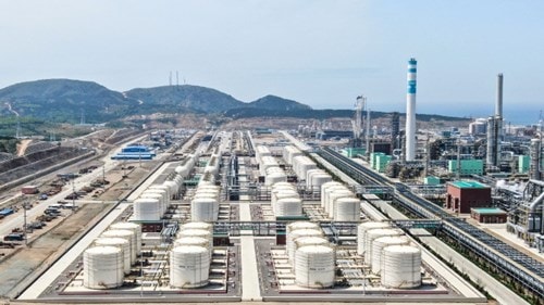 Sản lượng lọc dầu Trung Quốc giảm xuống 13,3 triệu thùng/ngày, thấp nhất gần 4 năm