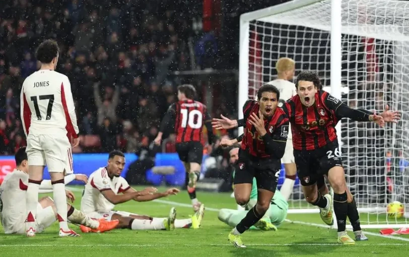 Liverpool và Bournemouth đối mặt kịch bản đá trận thứ 39 tranh vé C1