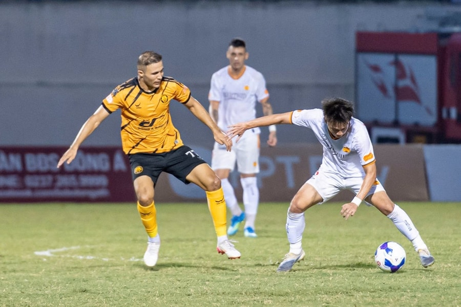 Thanh Hóa chia điểm HAGL: Tội đồ Abdurakhmanov hóa người hùng tại V-League