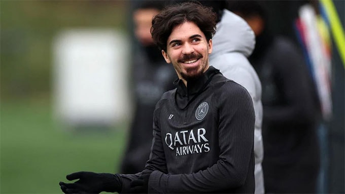 Vitinha: Hành trình từ kẻ bị nghi ngờ đến biểu tượng thống trị tuyến giữa PSG