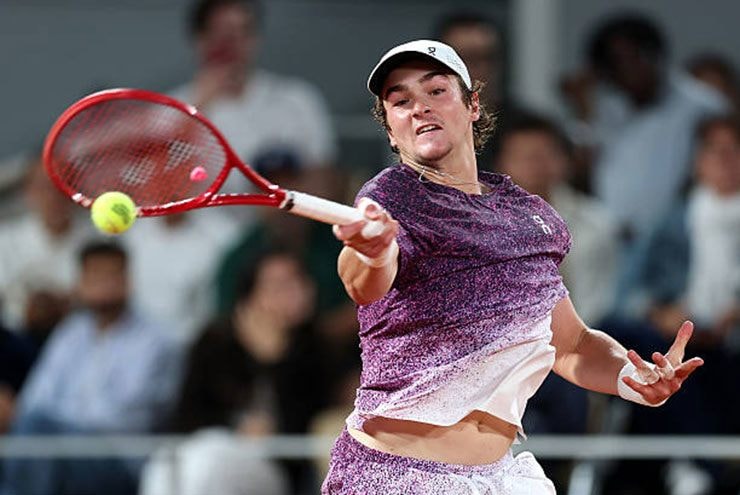 Thần đồng Fonseca hạ gục Ruud, viết tiếp hành trình lịch sử tại Roland Garros