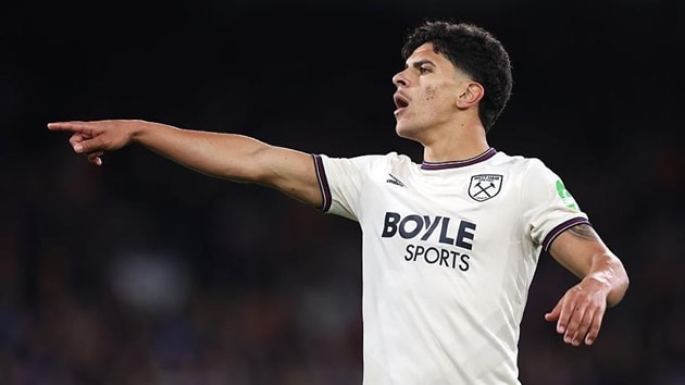 Mateus Fernandes: Mảnh ghép chiến thuật hoàn hảo cho Man United thời Michael Carrick
