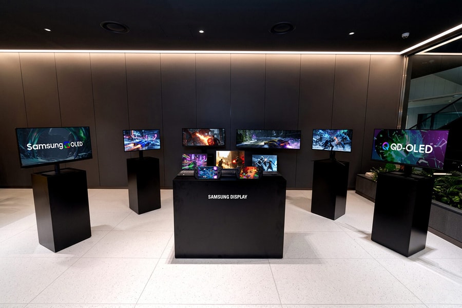 Samsung ra mắt tấm nền OLED laptop siêu mỏng tại Computex 2026 giúp giảm 20% độ dày