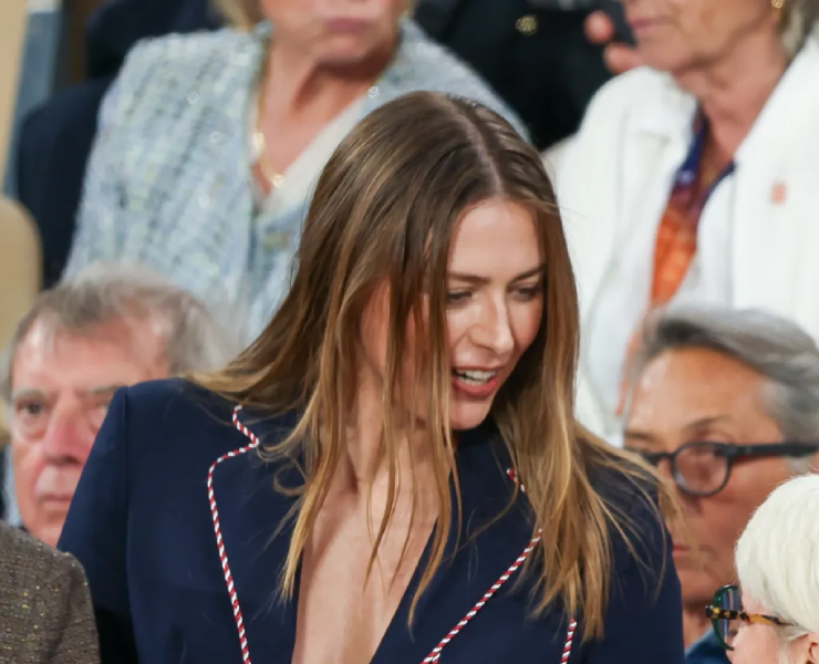 Maria Sharapova và David Beckham khuấy đảo khán đài Roland Garros 2026