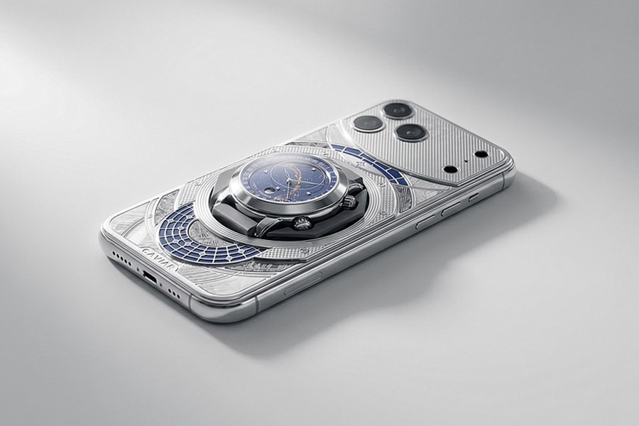 Caviar trình làng iPhone 17 Pro Max tích hợp đồng hồ Thụy Sĩ với mức giá kỷ lục 5.6 tỷ đồng
