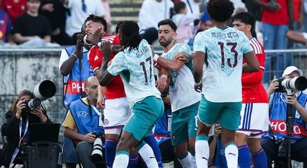 Rafael Leao nguy cơ lỡ World Cup 2026, Thomas Tuchel chấn chỉnh đội tuyển Anh