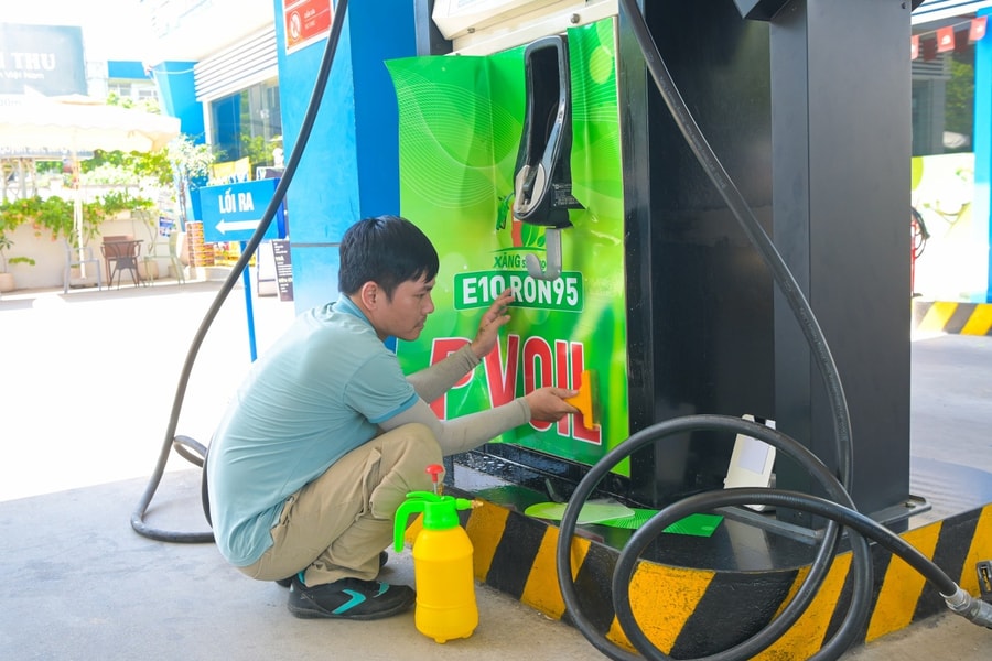 Bảng giá xăng dầu 8/6/2026 ở Petrolimex, PVOIL, Mipec, GIANGNAMPETROL