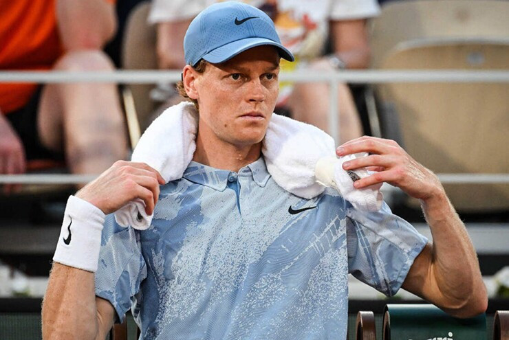 Jannik Sinner đối mặt nghi vấn tâm lý trước thềm Wimbledon 2026 và kỷ lục tiền thưởng lịch sử