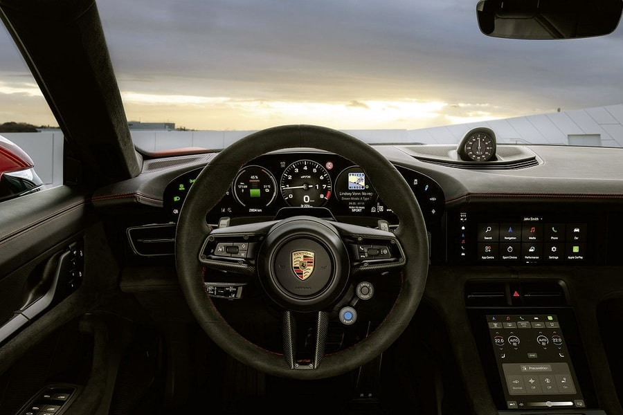 Porsche Taycan 2027: Đánh đổi hiệu năng lấy cảm xúc với công nghệ giả lập hộp số E-Shift