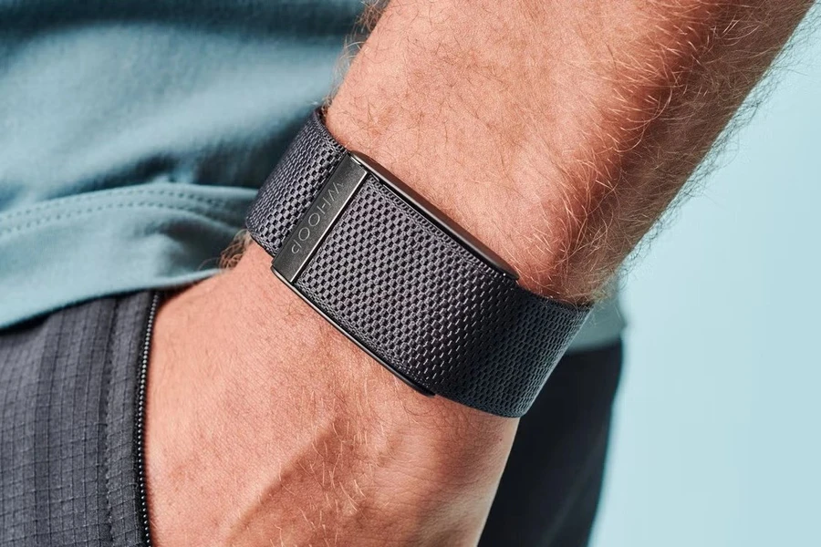 Vòng đeo sức khỏe trỗi dậy: Vì sao smartwatch dần mất đi vị thế trên cổ tay người dùng?