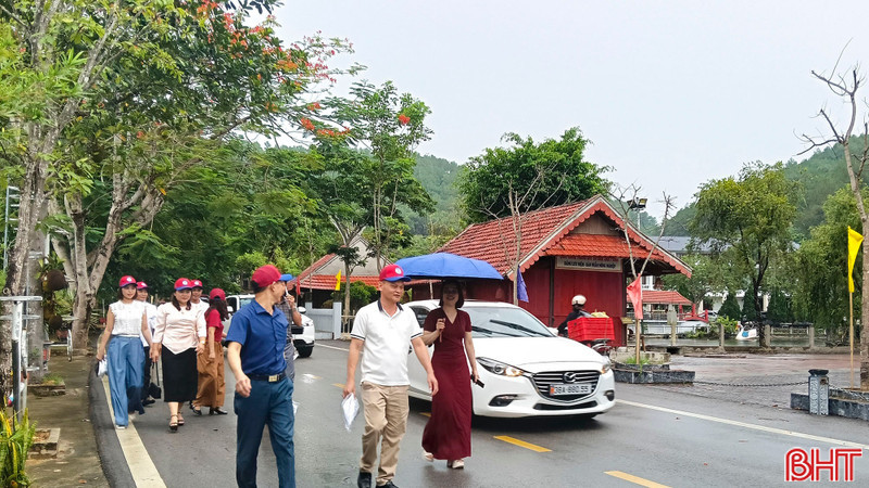 Du lịch sinh thái Hà Tĩnh: Nhiều chỗ chơi, ít chỗ nghỉ