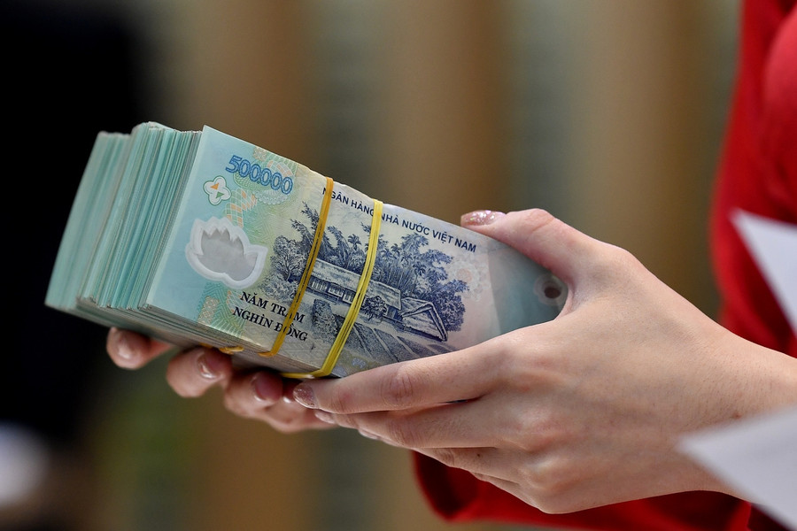 Lãi suất ngân hàng hôm nay 6/7/2026: Techcombank giảm ưu đãi, PVcomBank giữ mốc 10%
